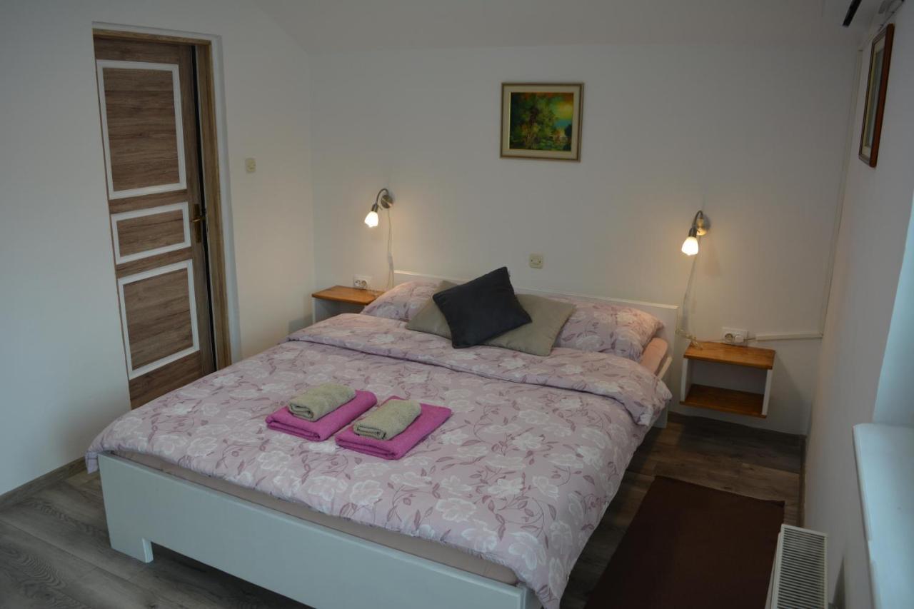 Rooms Lucijana Езерца Экстерьер фото