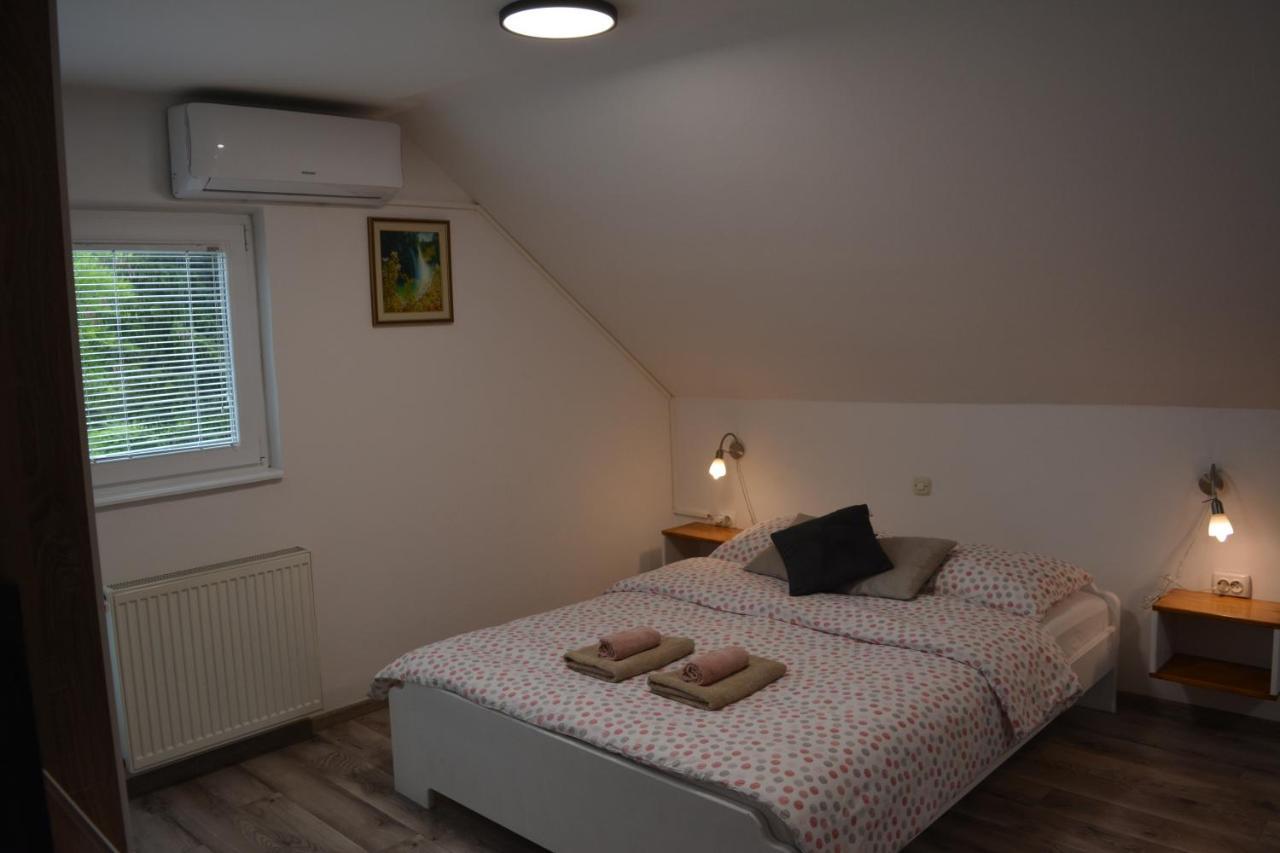 Rooms Lucijana Езерца Экстерьер фото